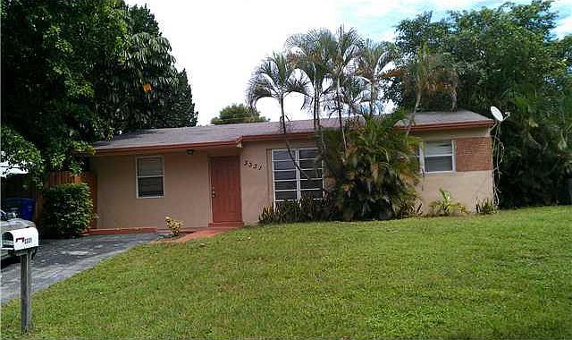 1st image of 3331 NW 72nd Way