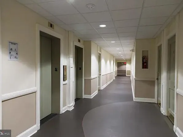 1324 Locust St, Philadelphia, PA