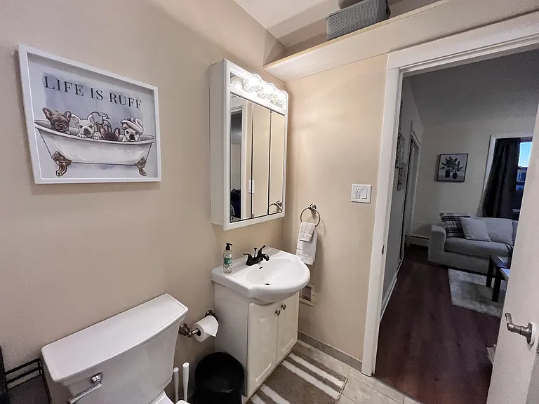 619 S 8th St #1 — Photo 5