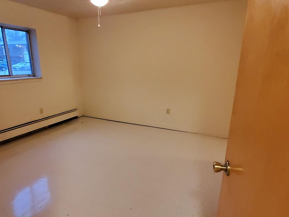 Bedroom to the right.
