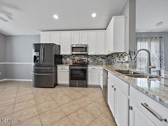 4th image of 2477 WILLOWBEND Drive