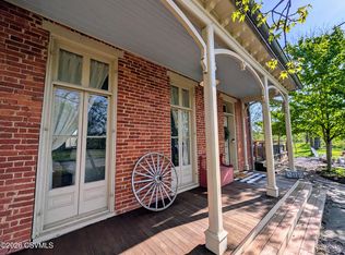 510 N 4th St, Mifflinburg, PA 17844