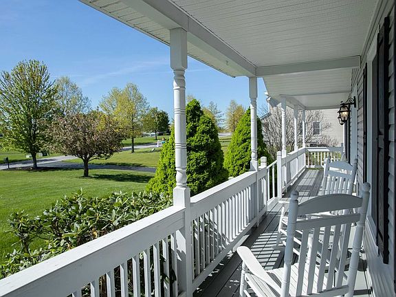 4th image of 103 Brookside Ln