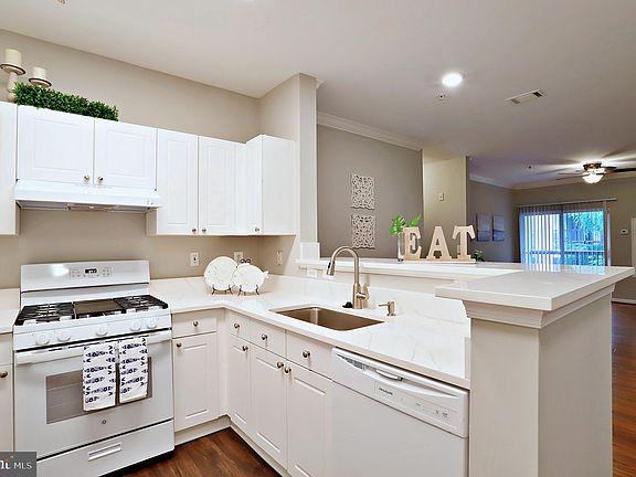2nd image of 11353 Aristotle Dr #8-209