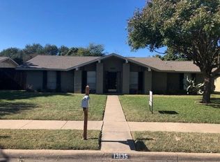 13135 Rosser Rd, Farmers Branch, TX 75244