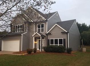 2044 Tanfield Dr, Matthews, NC 28105