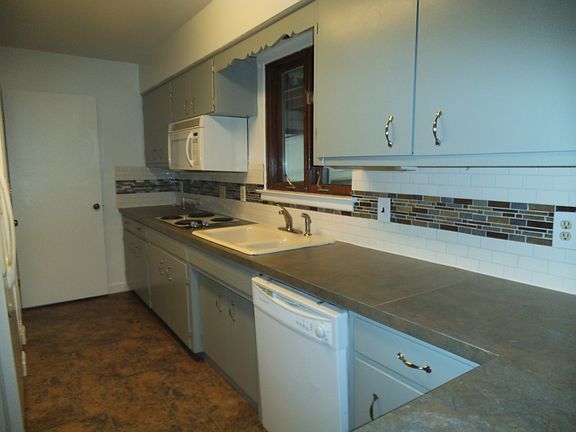 4th image of 2105 N Brentwood Pl