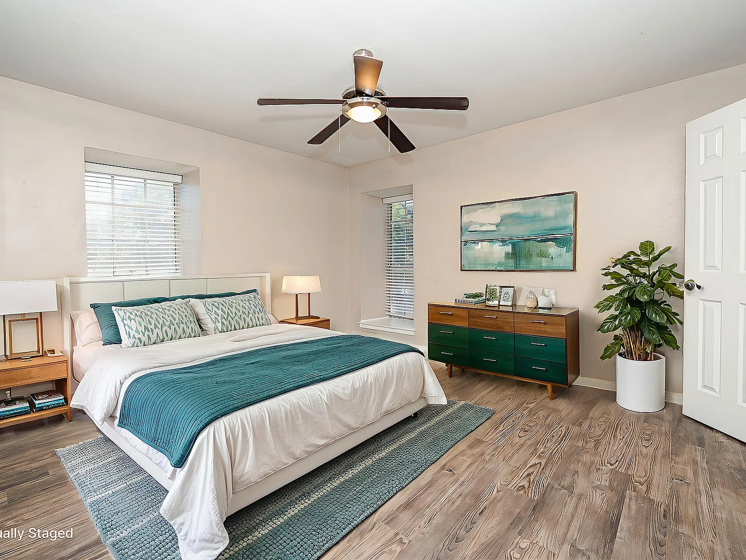 Nest — Photo 3