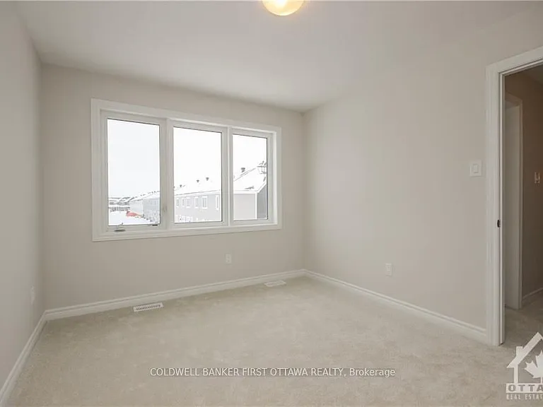 72 Focality Cres — Photo 23