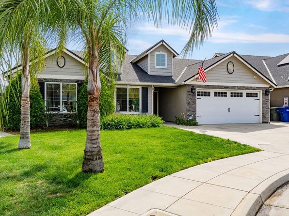 7495 W San Bruno Ave, Fresno, CA 93723