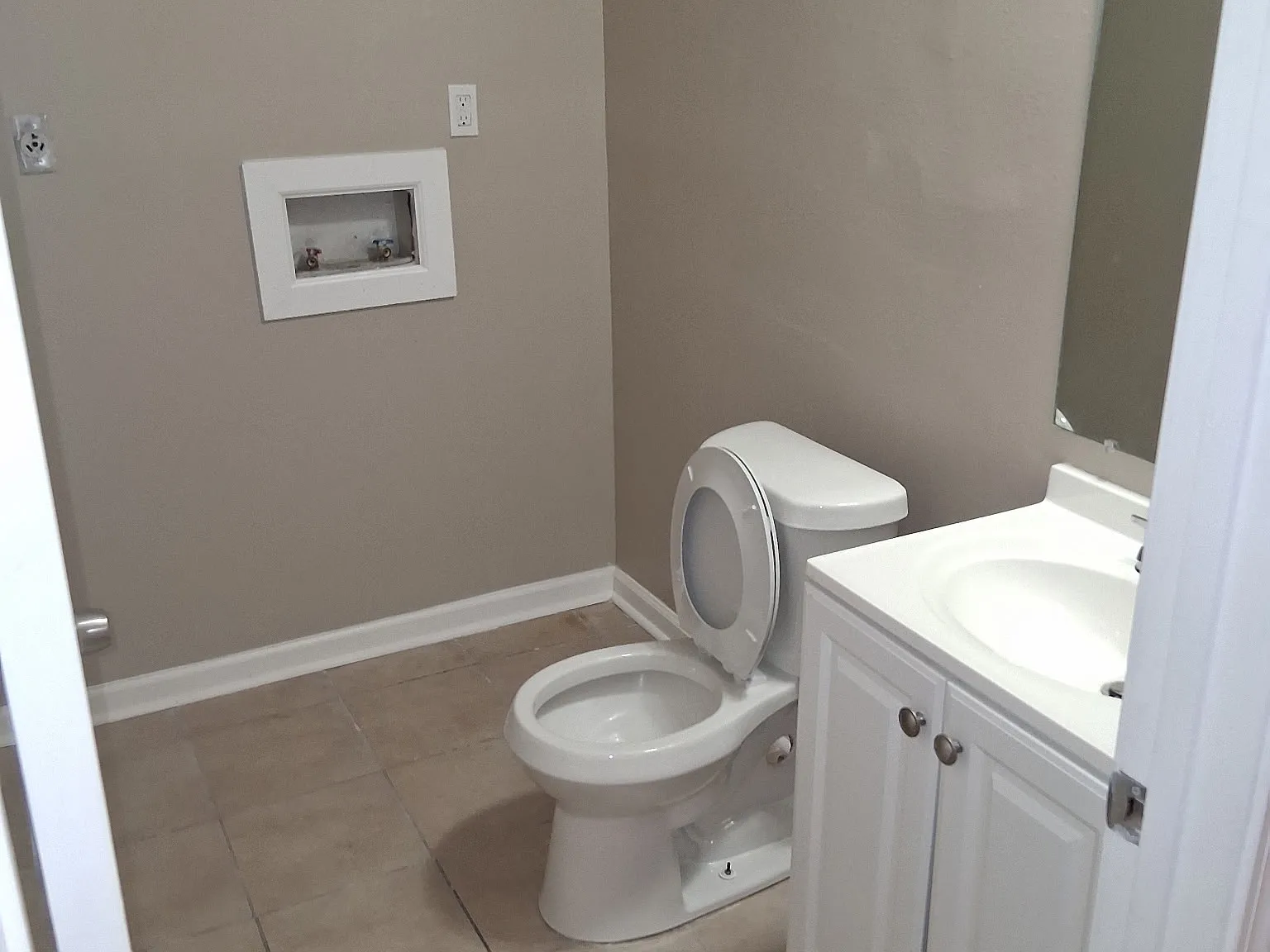 2 bed, 1.5 bath, 1000 sqft, $950 — Photo 4