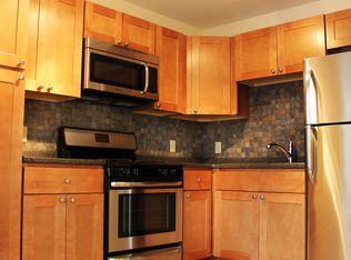 116 North Winooski Ave, Burlington, VT 05401