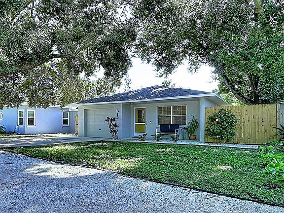 4th image of 815 35TH STREET W