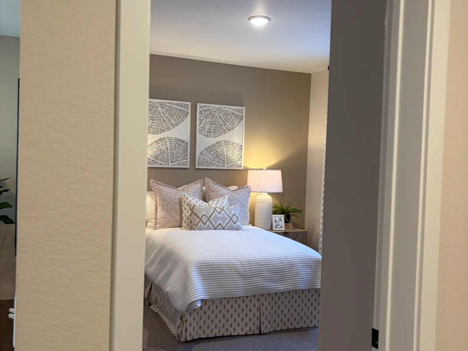 1 bed, 1000 sqft, $1,000 — Photo 3