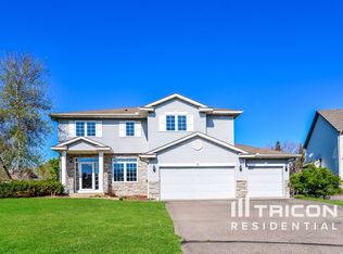 8970 Windsor Cir, Savage, MN 55378