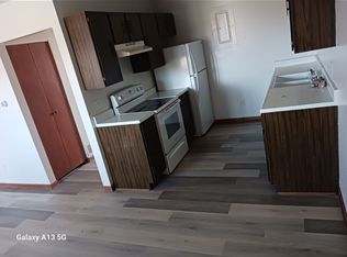 502 E Center St #5, Melcher Dallas, IA 50062
