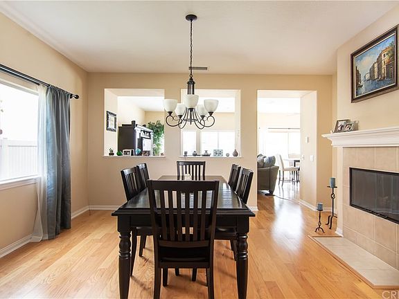 3rd image of 27090 Mountain Willow Ln