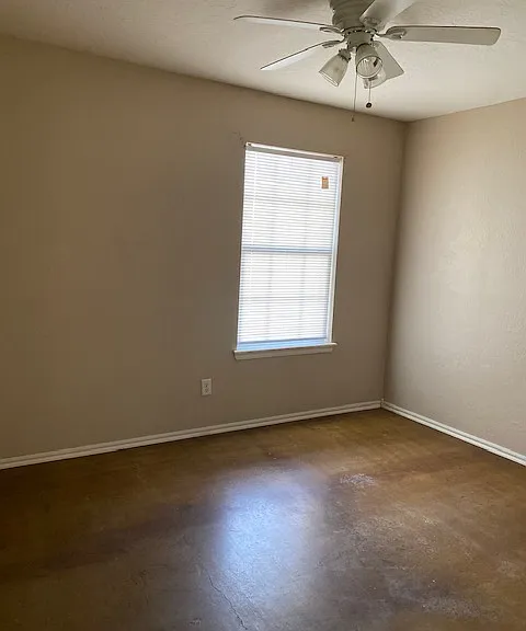 2416 SW G Ave #106 — Photo 13