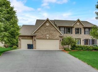 17852 Flushing Hills Ct, Lakeville, MN 55044