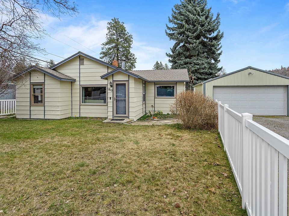 1st image of 815 S Girard Rd