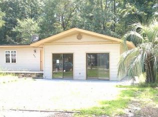 945 Wisteria Ave, Conway, SC 29526