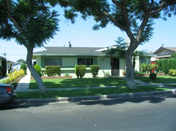 10291 Sentry Dr, Stanton, CA 90680