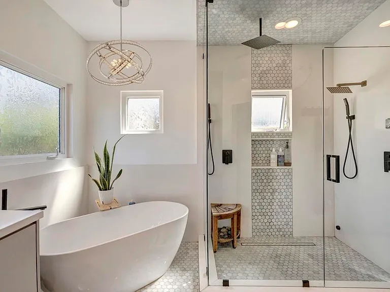 4620 Narragansett Ave — Photo 11