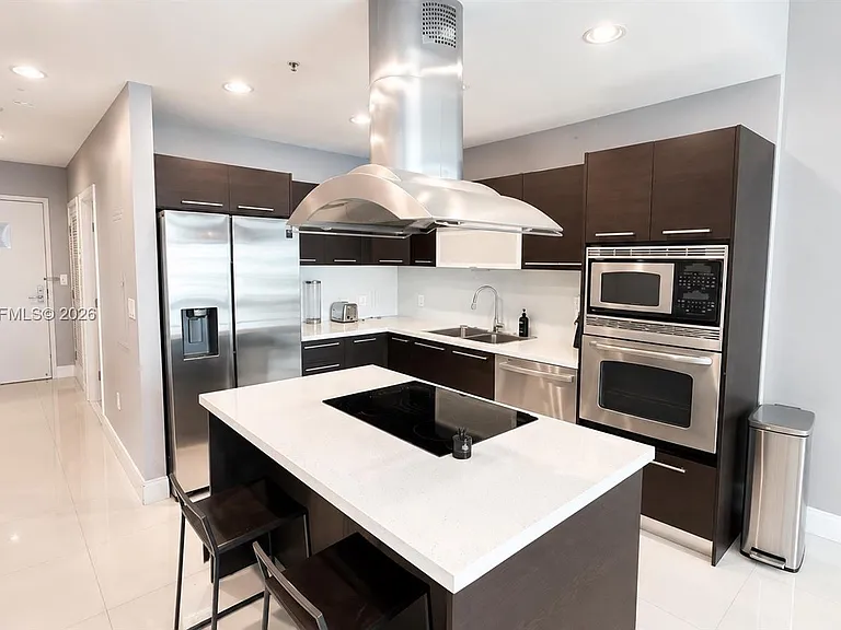 7930 East Dr #1007 — Photo 14