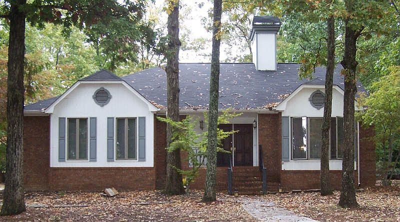 1st image of 3224 Lindas Cir SE