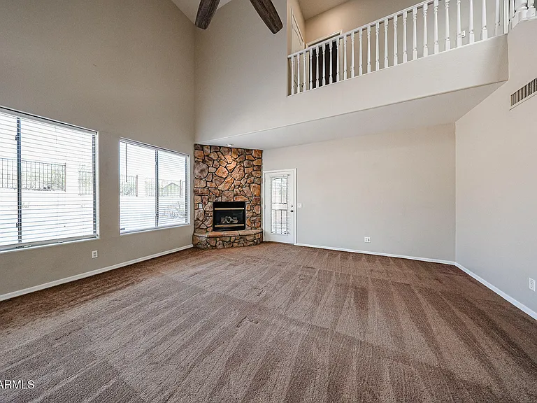6506 W Molly Ln — Photo 4