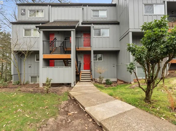 4 Touchstone Ter Unit 69, Lake Oswego, OR 97035