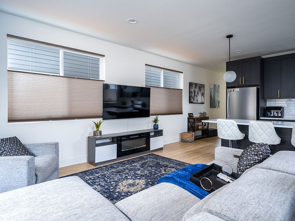 Custom top-down cellular blinds for privacy