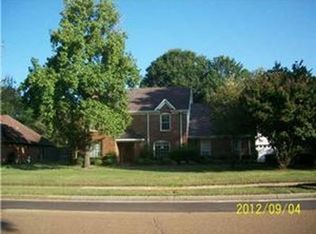 9068 Farmoor Rd, Germantown, TN 38139