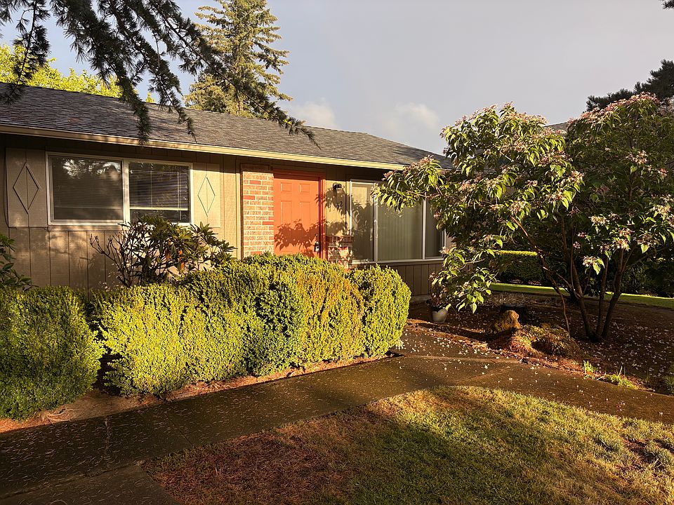 1st image of 7532 SW 71st Ave