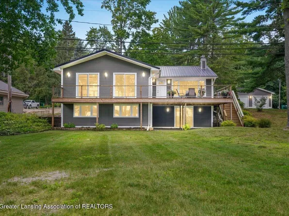 3571 W Otsego Lake Dr, Gaylord, MI 49735