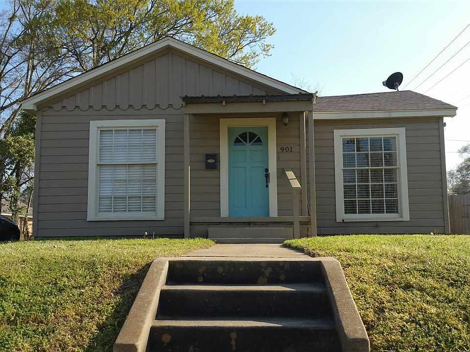 1st image of 901 Deaton St