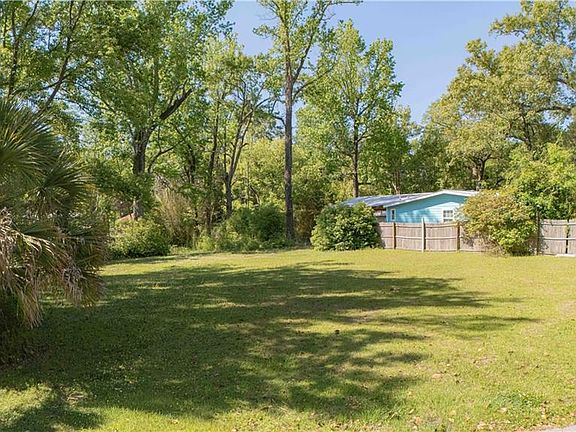 4th image of 2157 Grove Ct