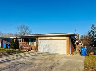 28142 Liberty Dr, Warren, MI