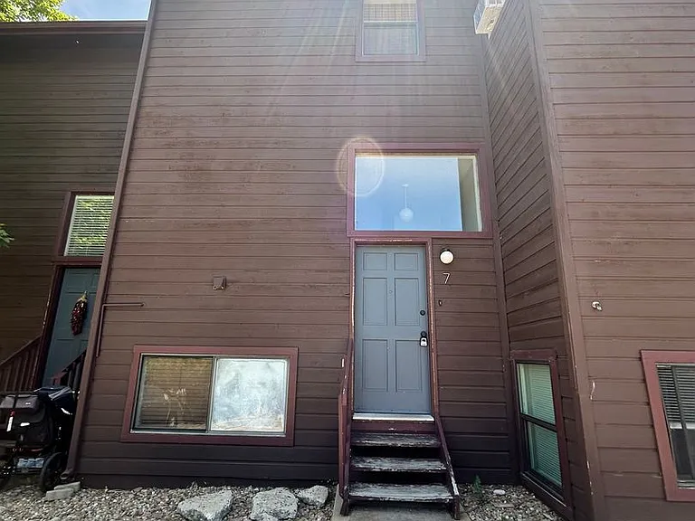 1031 Portland Pl #7 — Photo 26