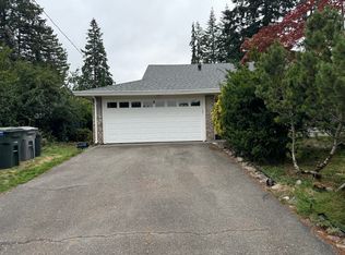 16621 NE 18th St, Bellevue, WA