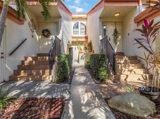 3475 Emerald Oaks Dr #1705, Hollywood, FL 33021