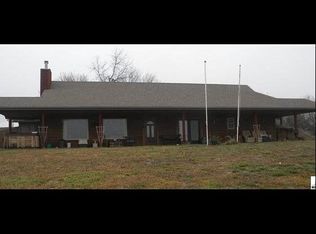 10906 W 165th St, Burlingame, KS 66413