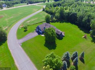 20001 Hunters Rdg, Rogers, MN 55374