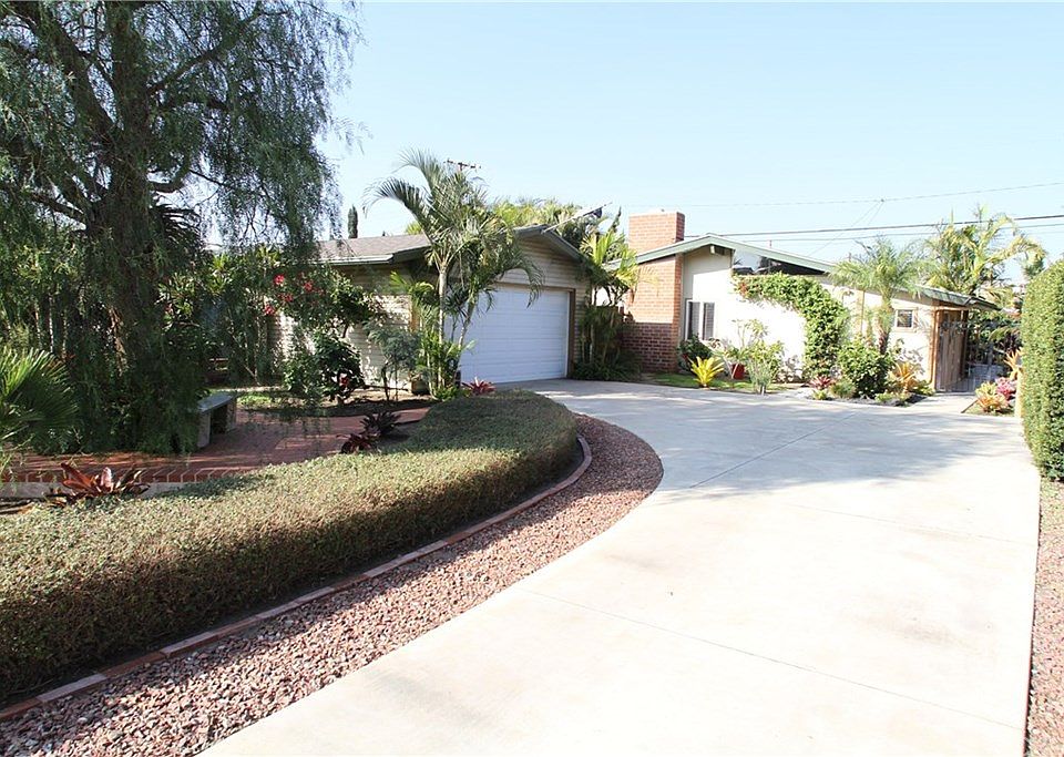 1st image of 9681 Harle Ave
