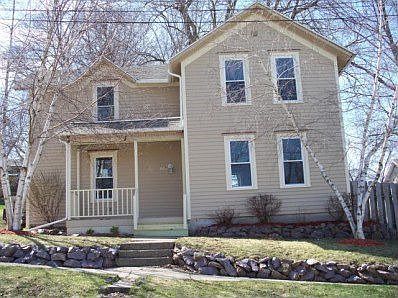 1st image of 609 Ridge St