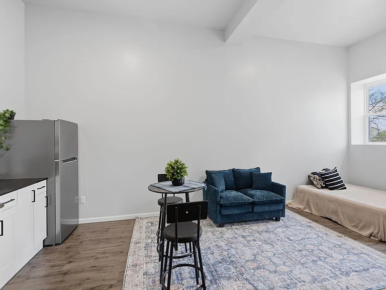 97 Maple street /174-180 Lyman Street — Photo 7