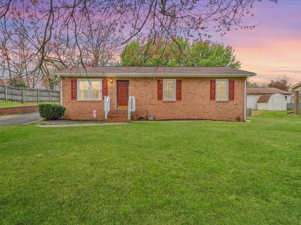 4474 Ohio St NE, Roanoke, VA 24019