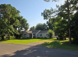103 SW 4th St, Minco, OK 73059