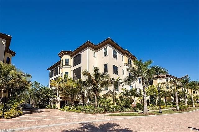 1st image of 2745 Tiburon Blvd #201
