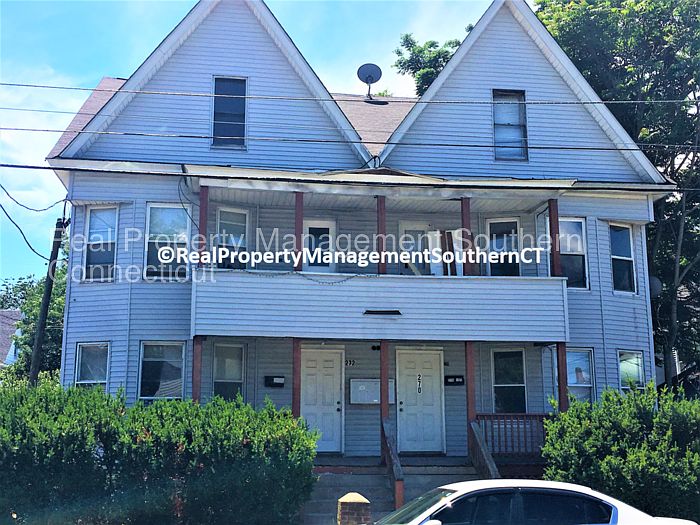 2nd image of 270 Pearl St